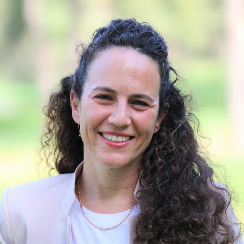 Merav Zohari